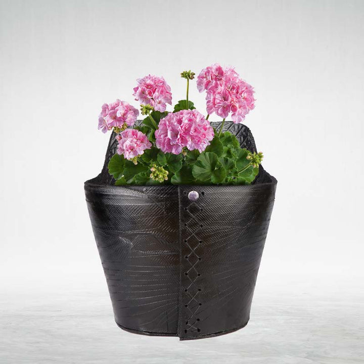 De'Dzines Hanging planter