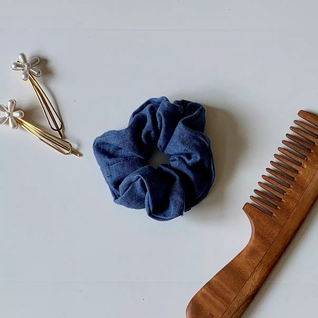 Hemp fabric hair scrunchies in solid colours - Suspire
