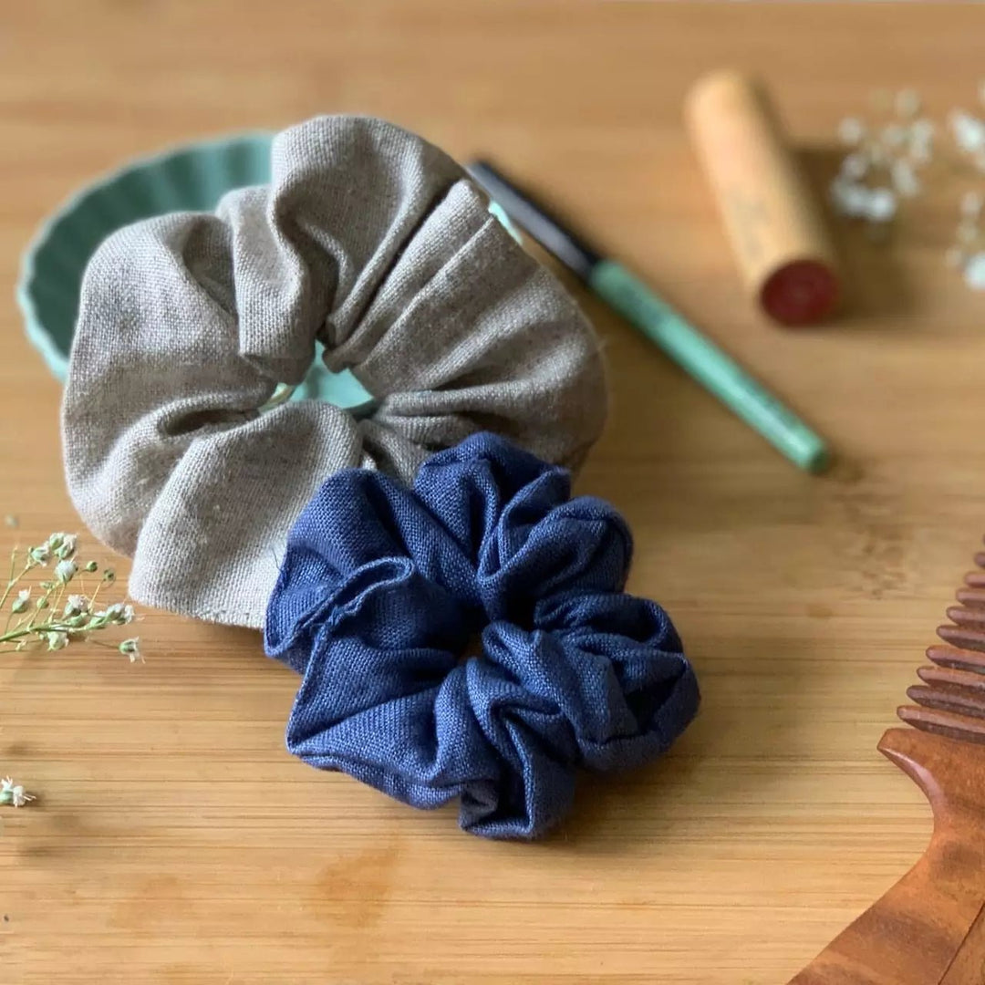 Hemp fabric hair scrunchies in solid colours - Suspire