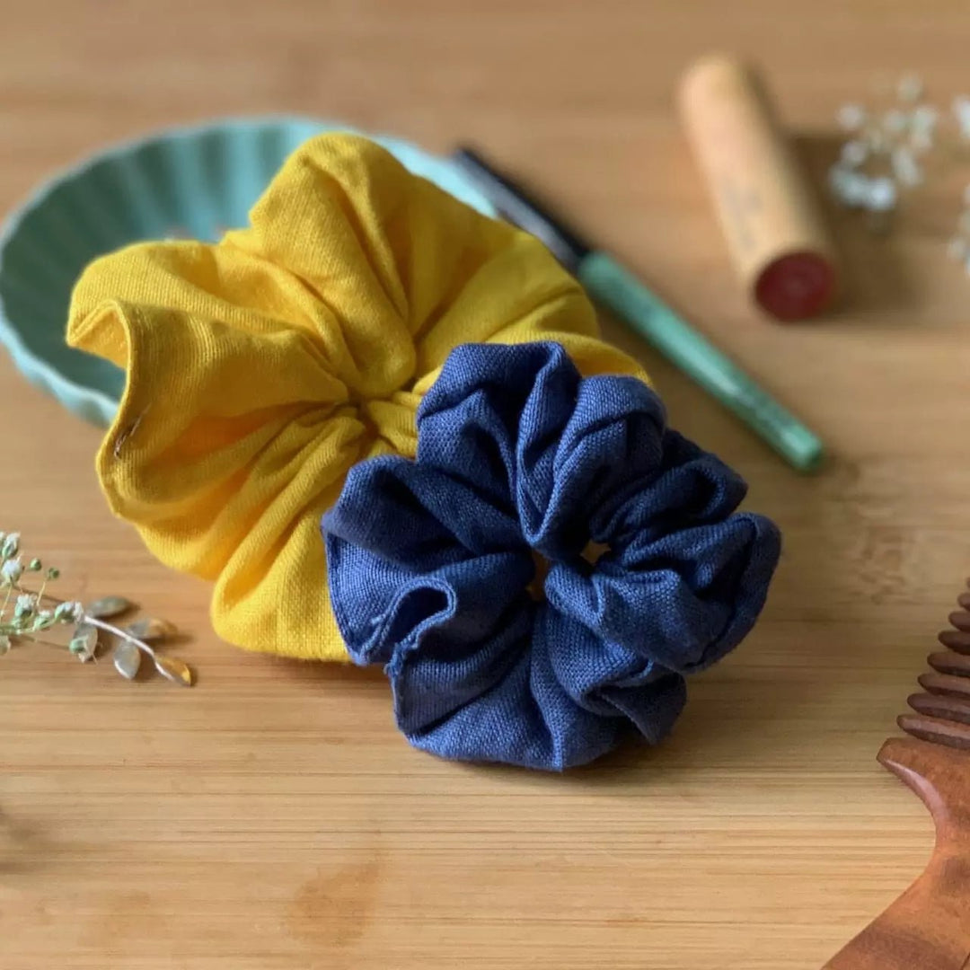 Hemp fabric hair scrunchies in solid colours - Suspire