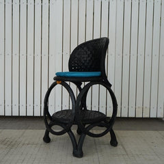 De'Dzines High bar chair