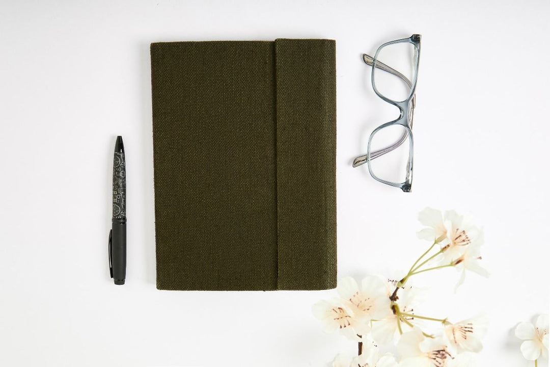The Label GAIA Hemp A5 Notebook Diary with Magnetic Flap Closure