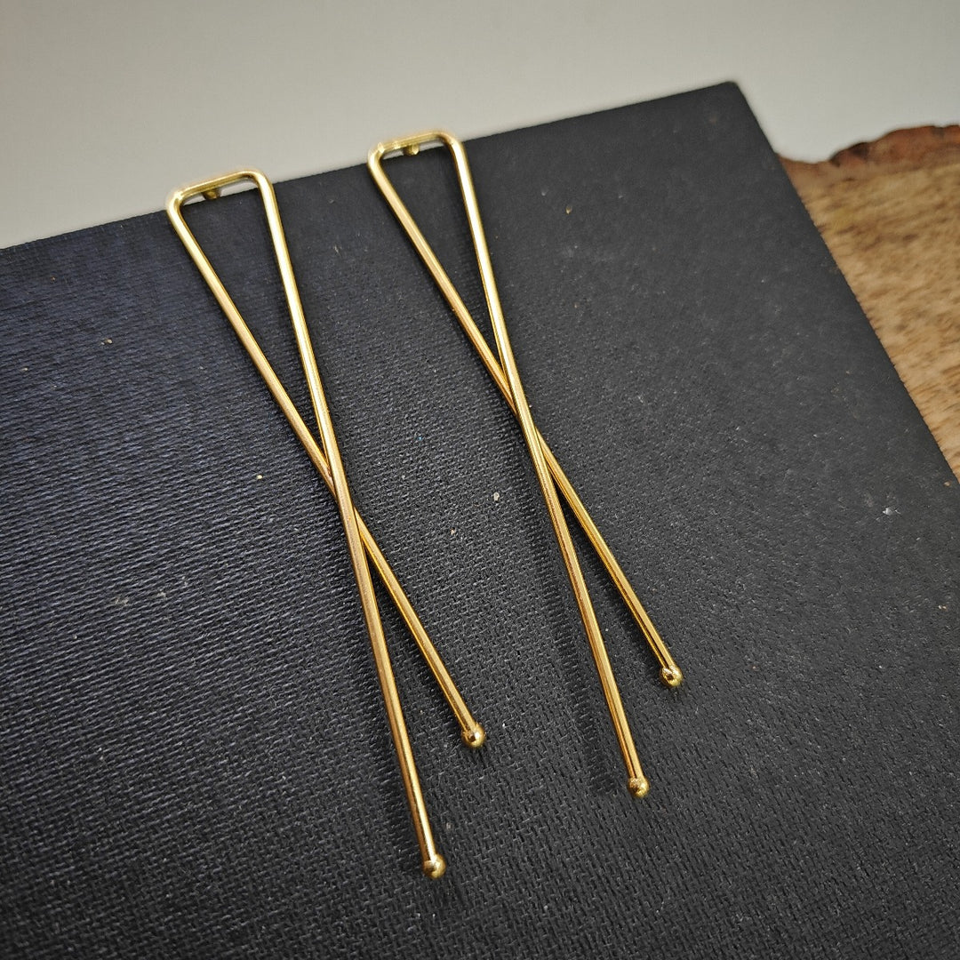 Nine Designs Gold Plated Cross Earrings  02