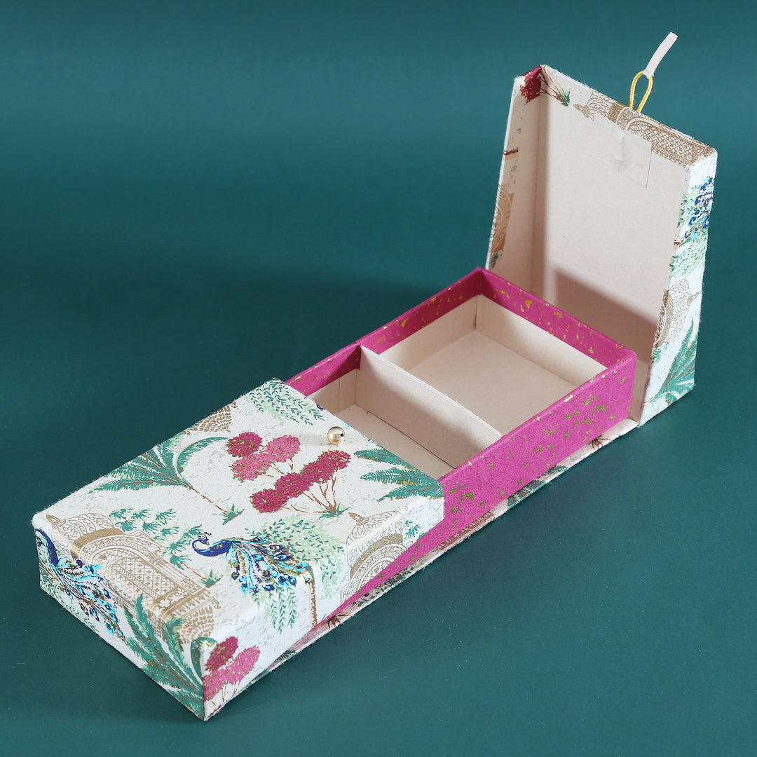 Vrindavan 3 Partitioin Gift Box - 1 pc