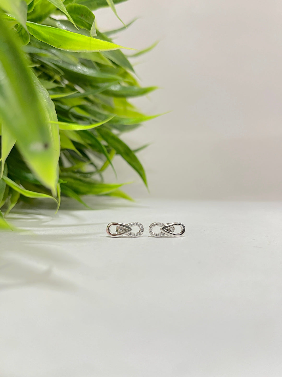 Silversutra Sterling Silver Twinkling Infinity Silver Ear Ring | 925 S