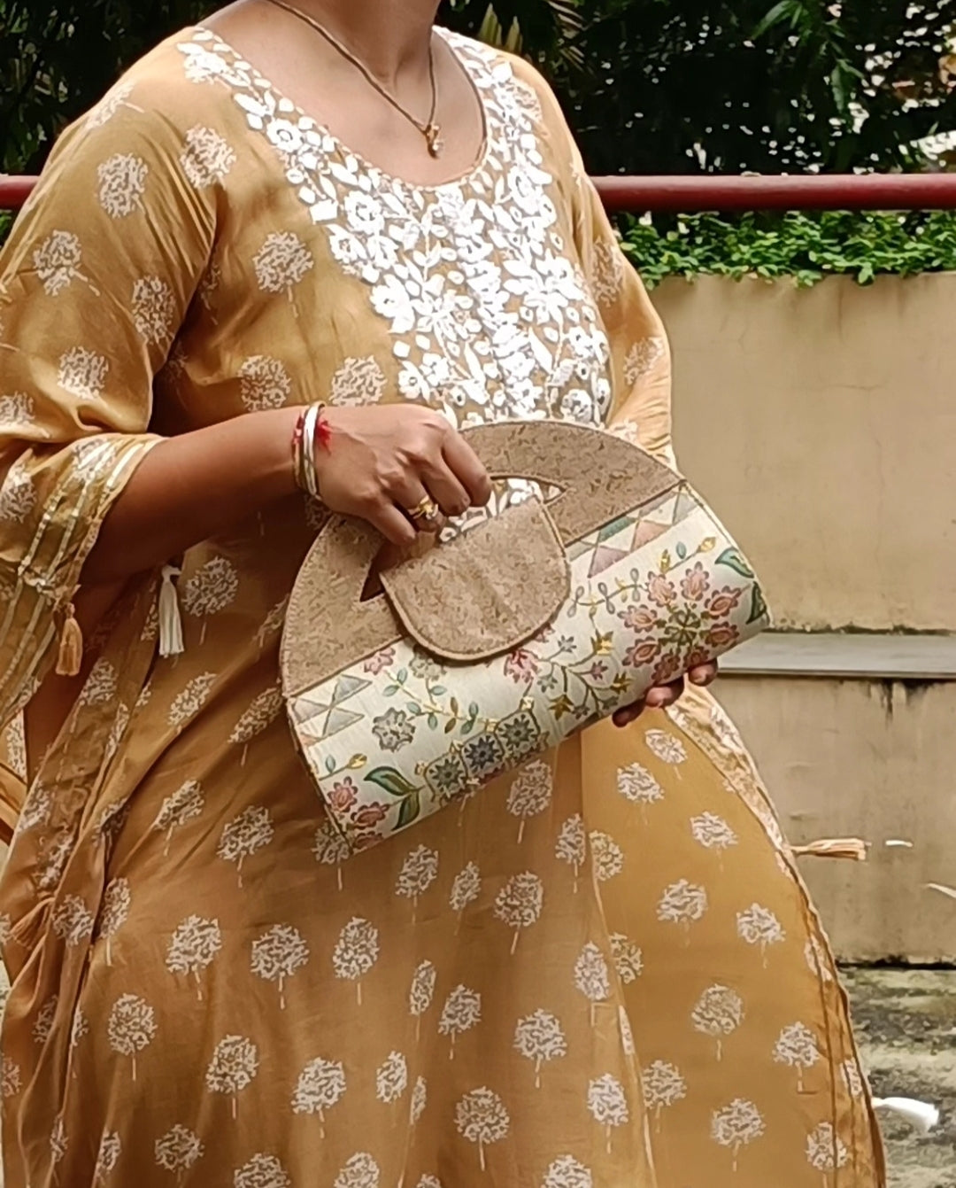 Verde Carvi Cork Handbag