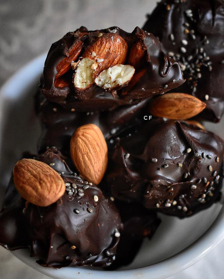 KS Supertreats Dark Chocolate Almond Clusters | 220 gm - 13-14 pieces