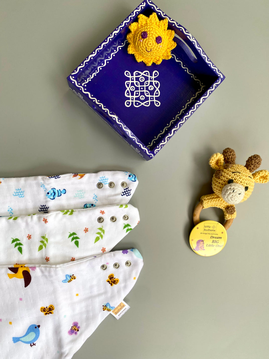 Little Sudhams Organic Cotton Muslin Bandana Drool Bib