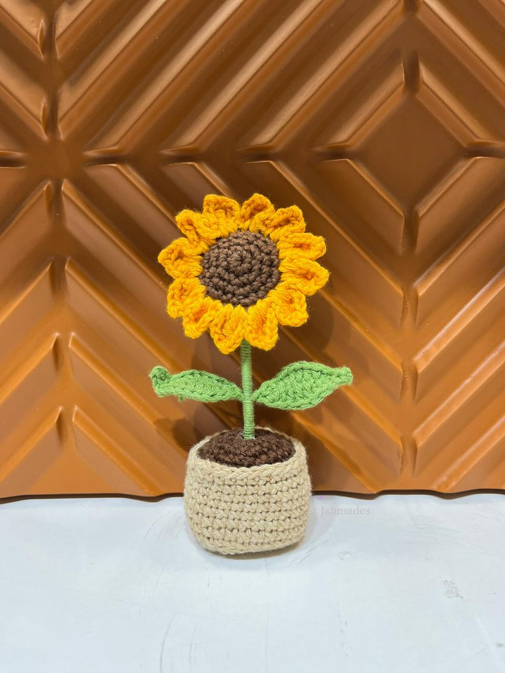 Ishmades crochet sunflower pot - Suspire
