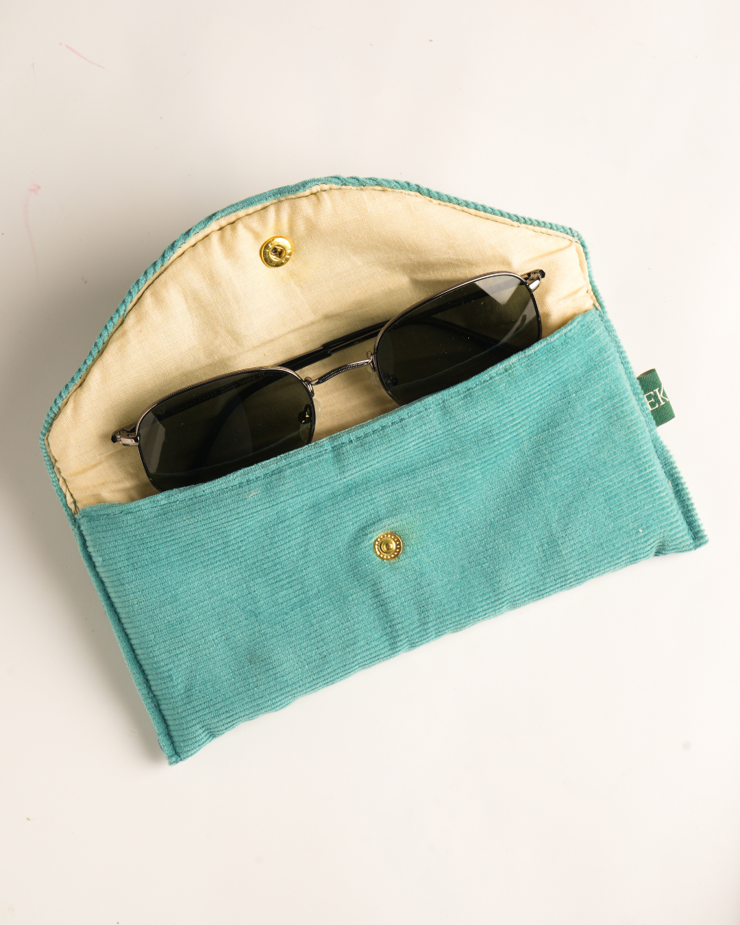 Ecokari Corduroy Sunglasses Cover Case | Organic Cotton