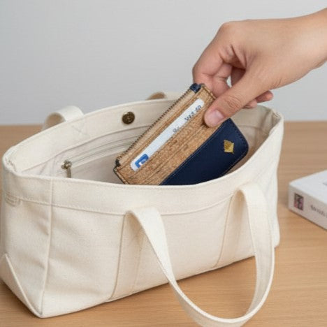 Green Hermitage Iris - Navy Blue