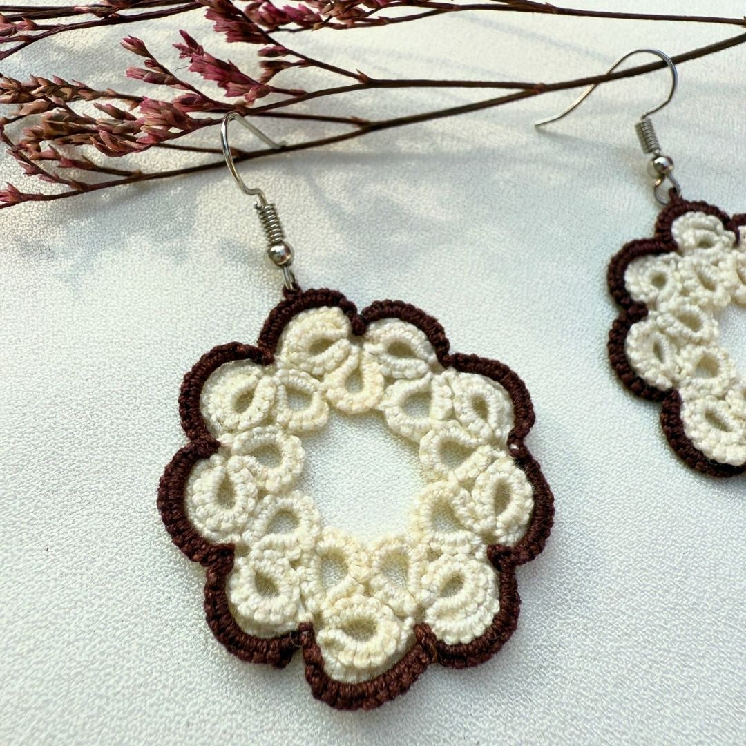 Knots to Node Vanilla Cocoa Earrings - Suspire