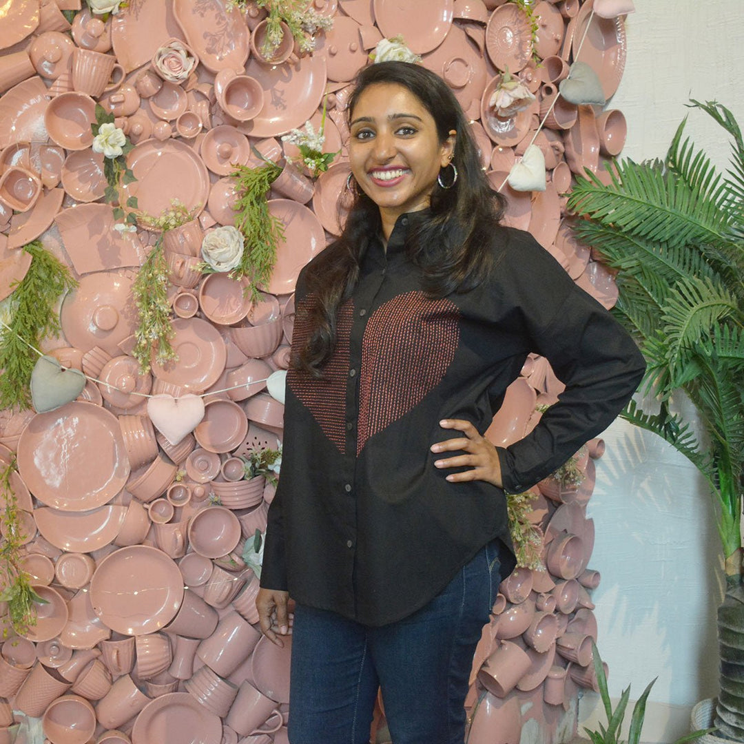 Lined Heart Embroidered Womens Shirt - White/Black - Suspire