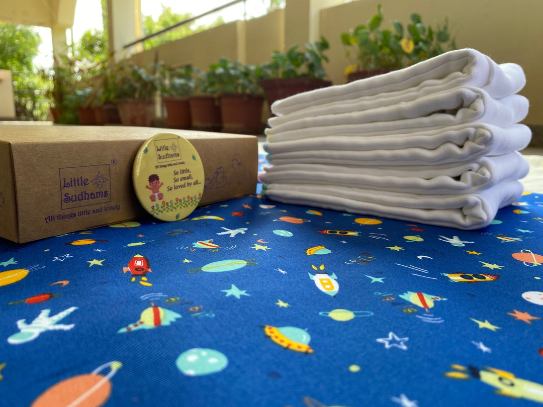 Little Sudhams Organic Cotton Muslin Baby Pre-folded Nappy Liner (Pack of 5)