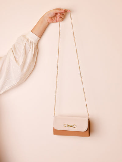 White Fire Lena Wallet On Chain - Cream Beige