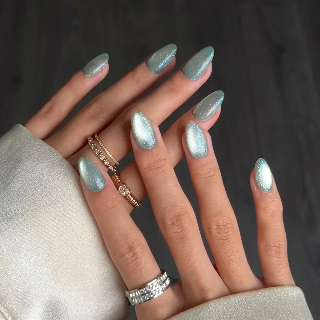 Gush Beauy Lover girl | Medium Almond, Press On Nails