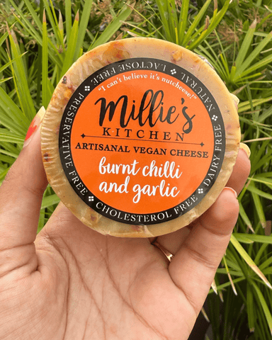 Millie's Burnt Red Chili and Garlic Wheel - 150g - Hard Cheese