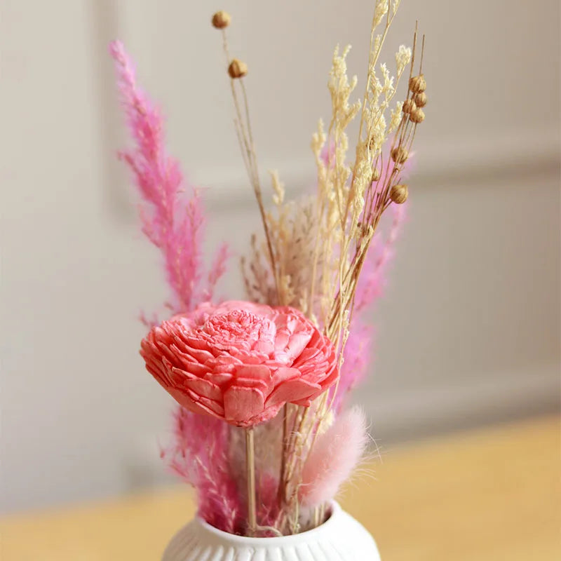 Mini Snow white vase with aroma mist dried flower bunch