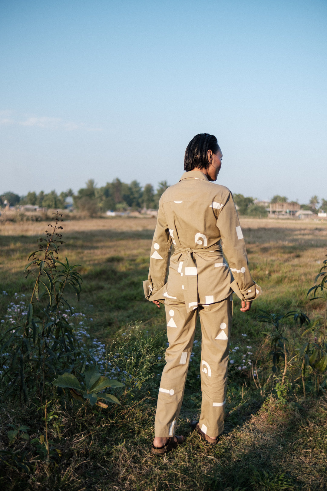 The Terra Tribe Khaki Triangle Printed Sandra Straight Pants