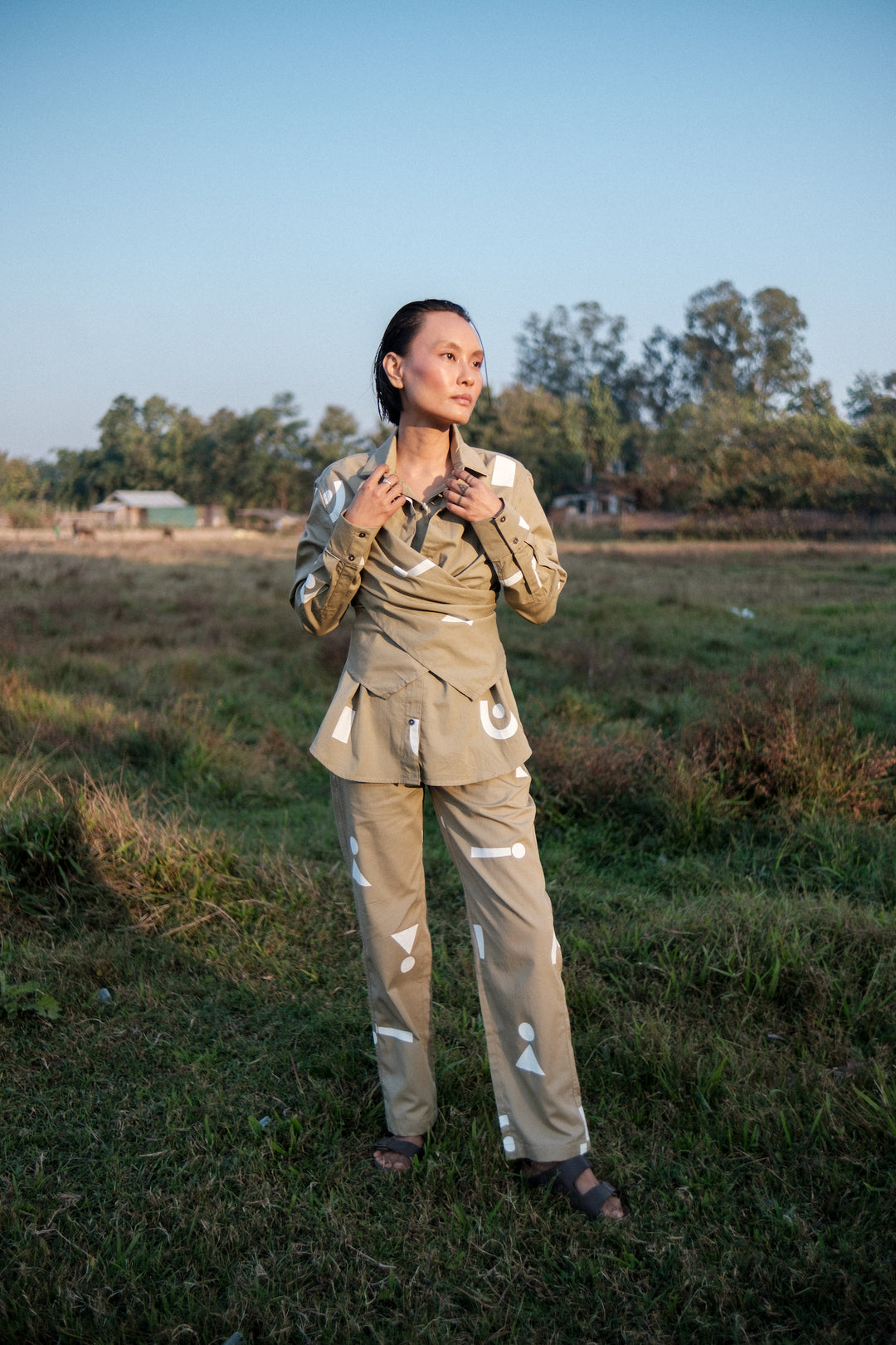 The Terra Tribe Khaki Triangle Printed Sandra Straight Pants