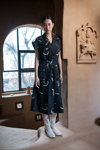 The Terra Tribe Black Line Printed Harajuku Trench