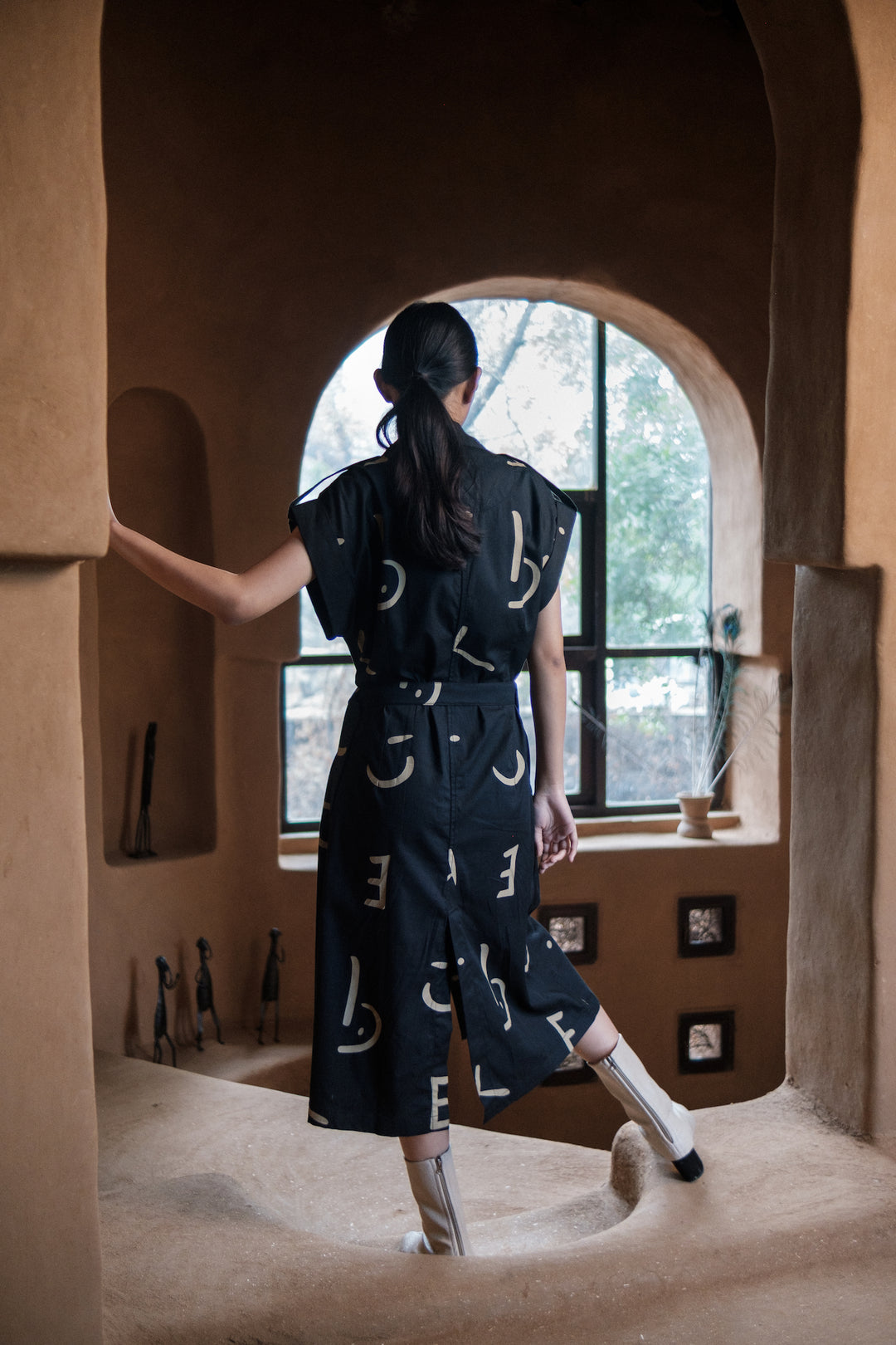 The Terra Tribe Black Line Printed Harajuku Trench