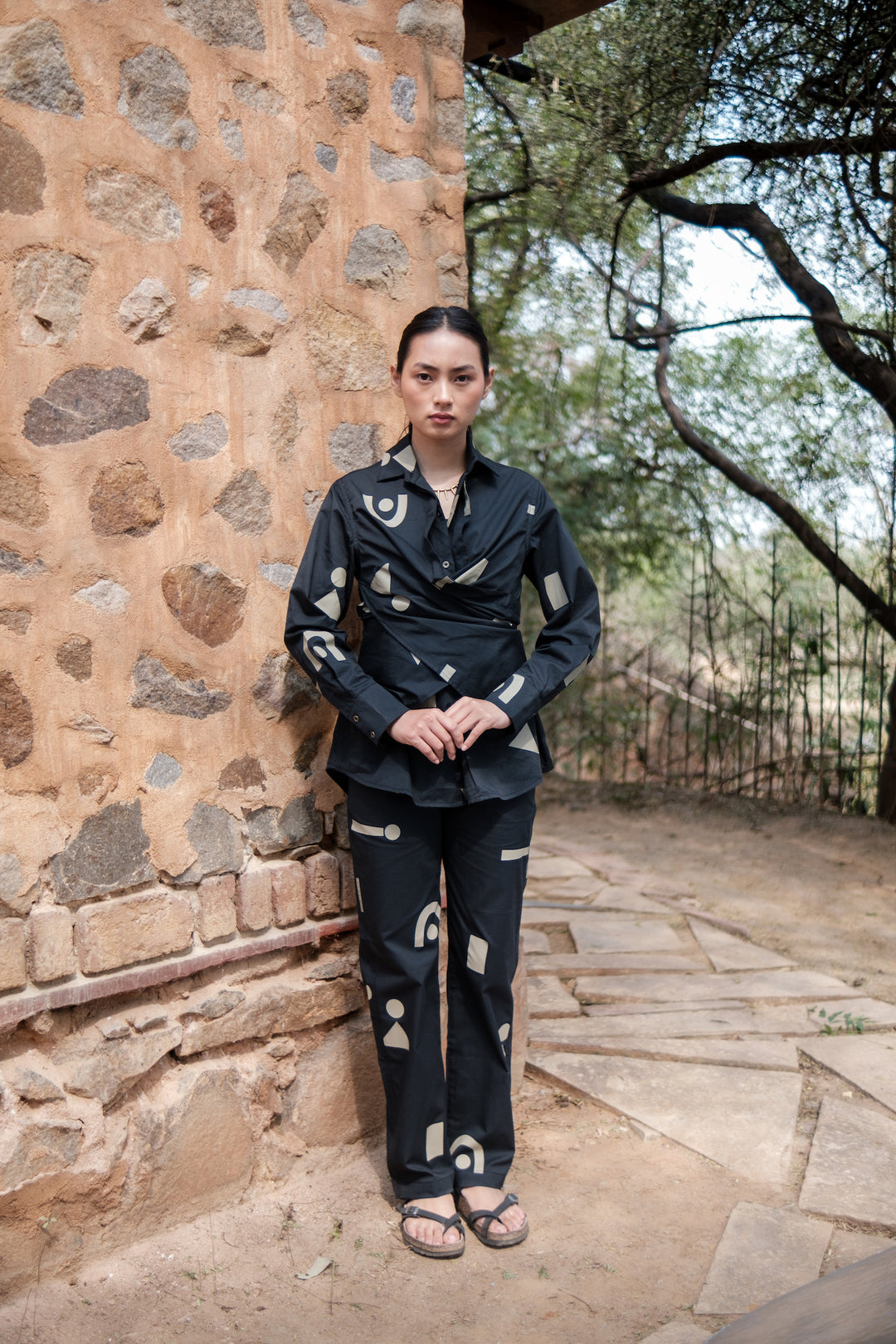 The Terra Tribe Black Triangle Printed Seattle Wrap Shirt