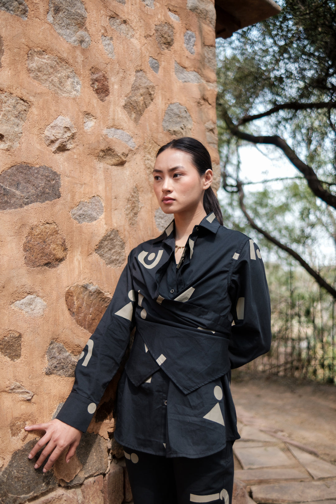 The Terra Tribe Black Triangle Printed Seattle Wrap Shirt