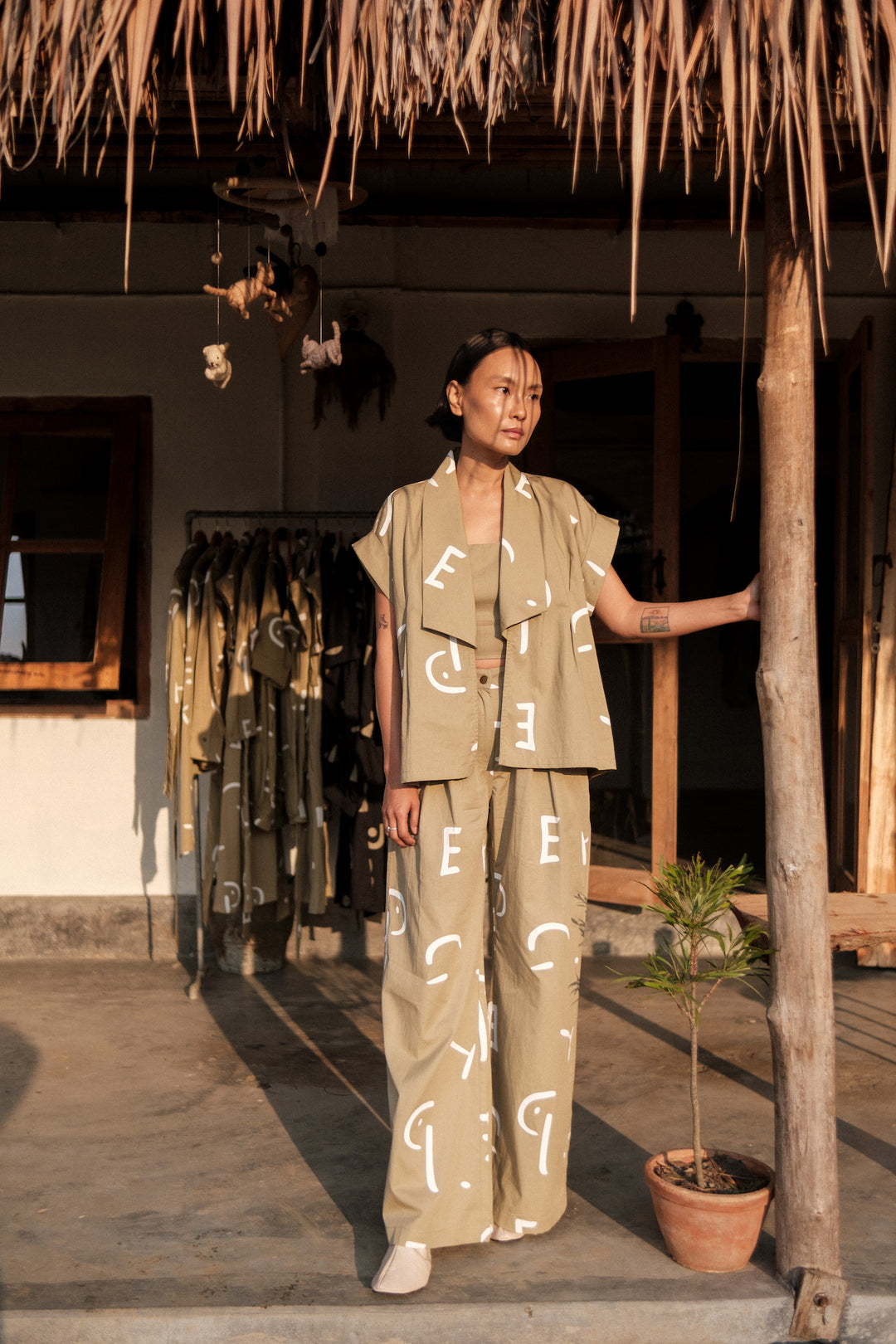 The Terra Tribe Khaki Line Printed Berlin Shawl Collar