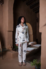 The Terra Tribe Ecru Triangle Printed Seattle Wrap Shirt