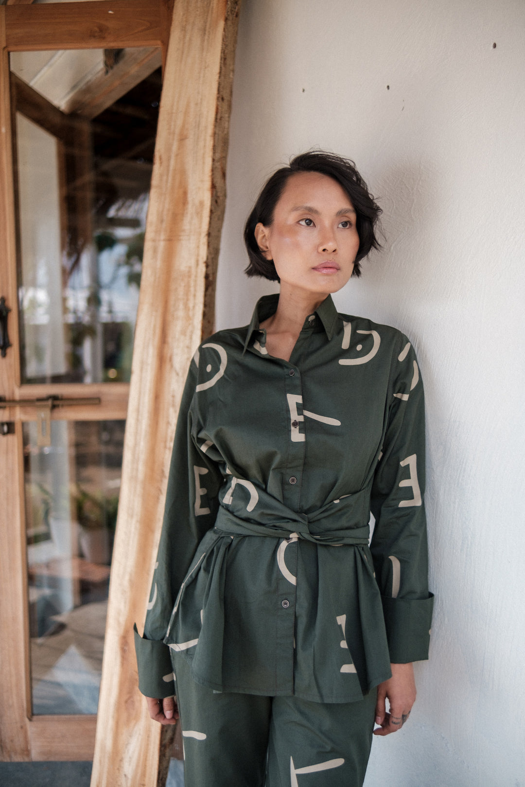 The Terra Tribe Deep Green Line Printed Nara Front Knot Shirt