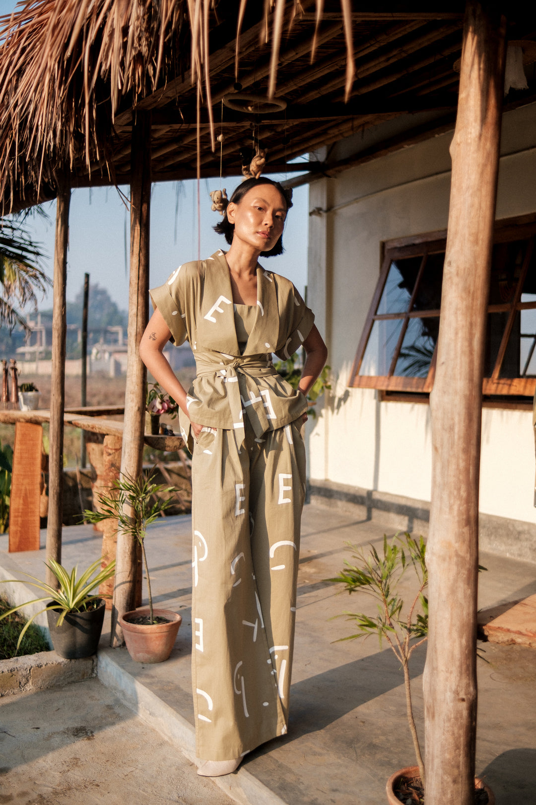 The Terra Tribe Khaki Line Printed Berlin Shawl Collar