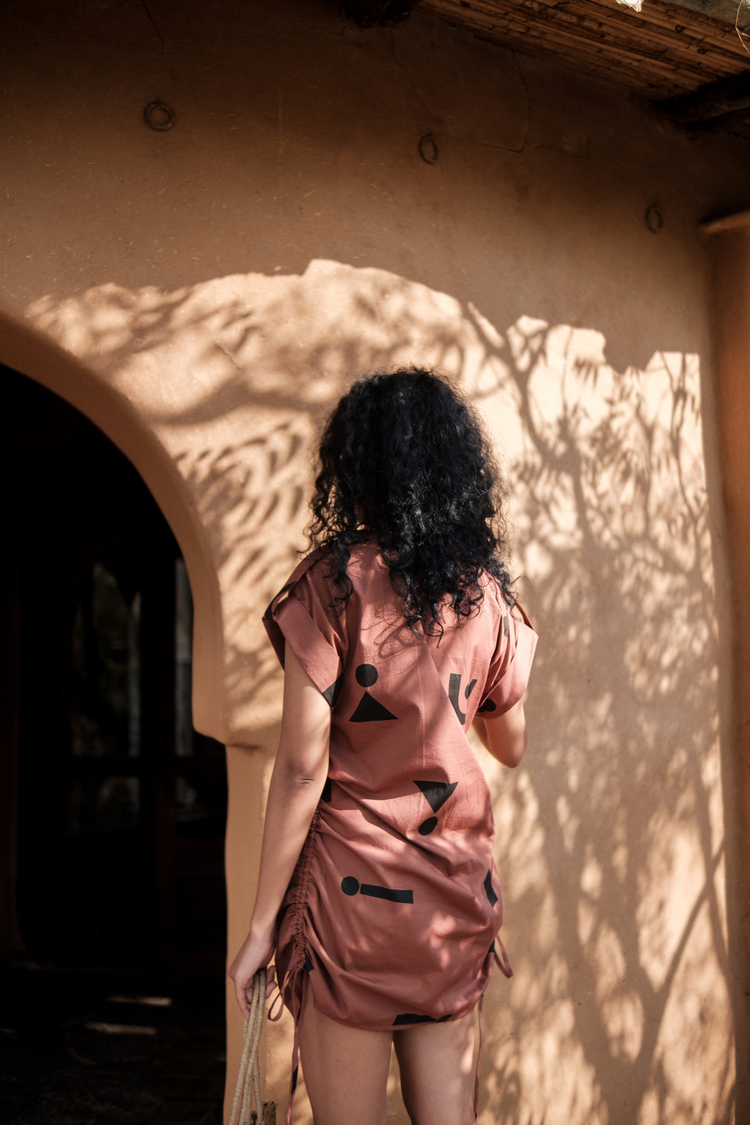 The Terra Tribe Copper Triangle Printed Sunrise Gather Shirt