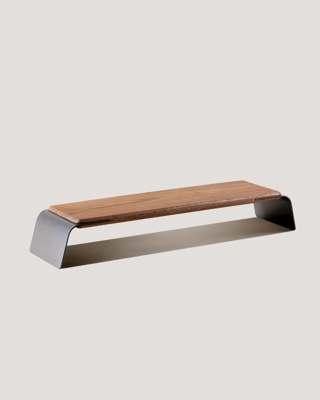 SOAR MONITOR STAND