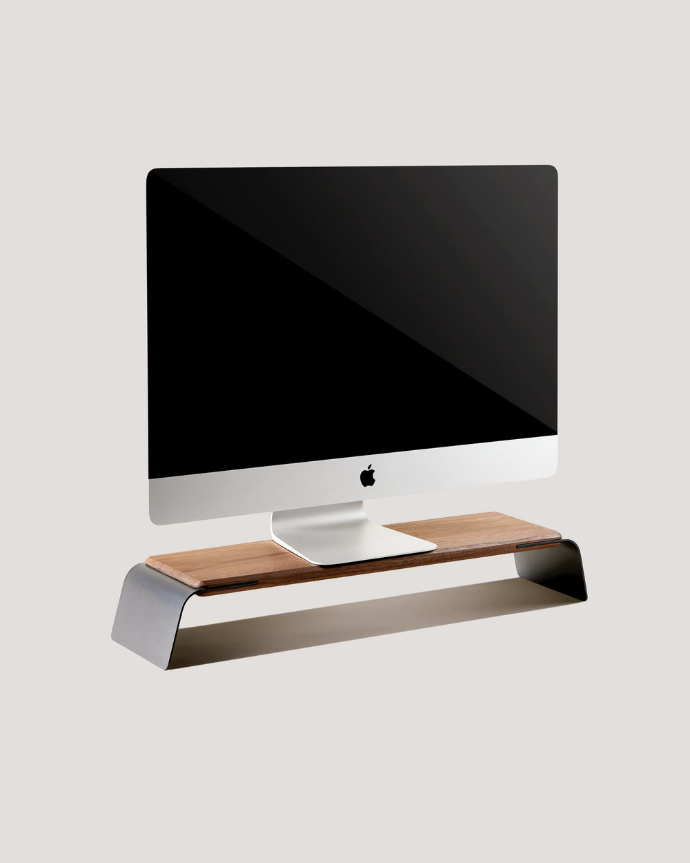 SOAR MONITOR STAND