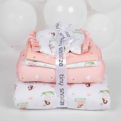 Tiny snooze newborn gift set- fairytale