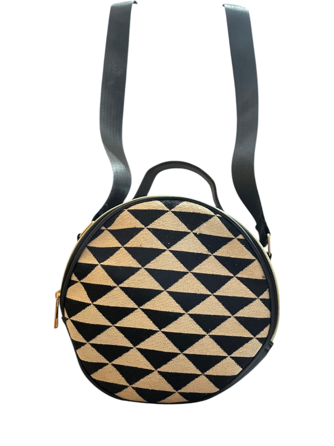 Buy Round sling bag Triangle design) Online Suspire