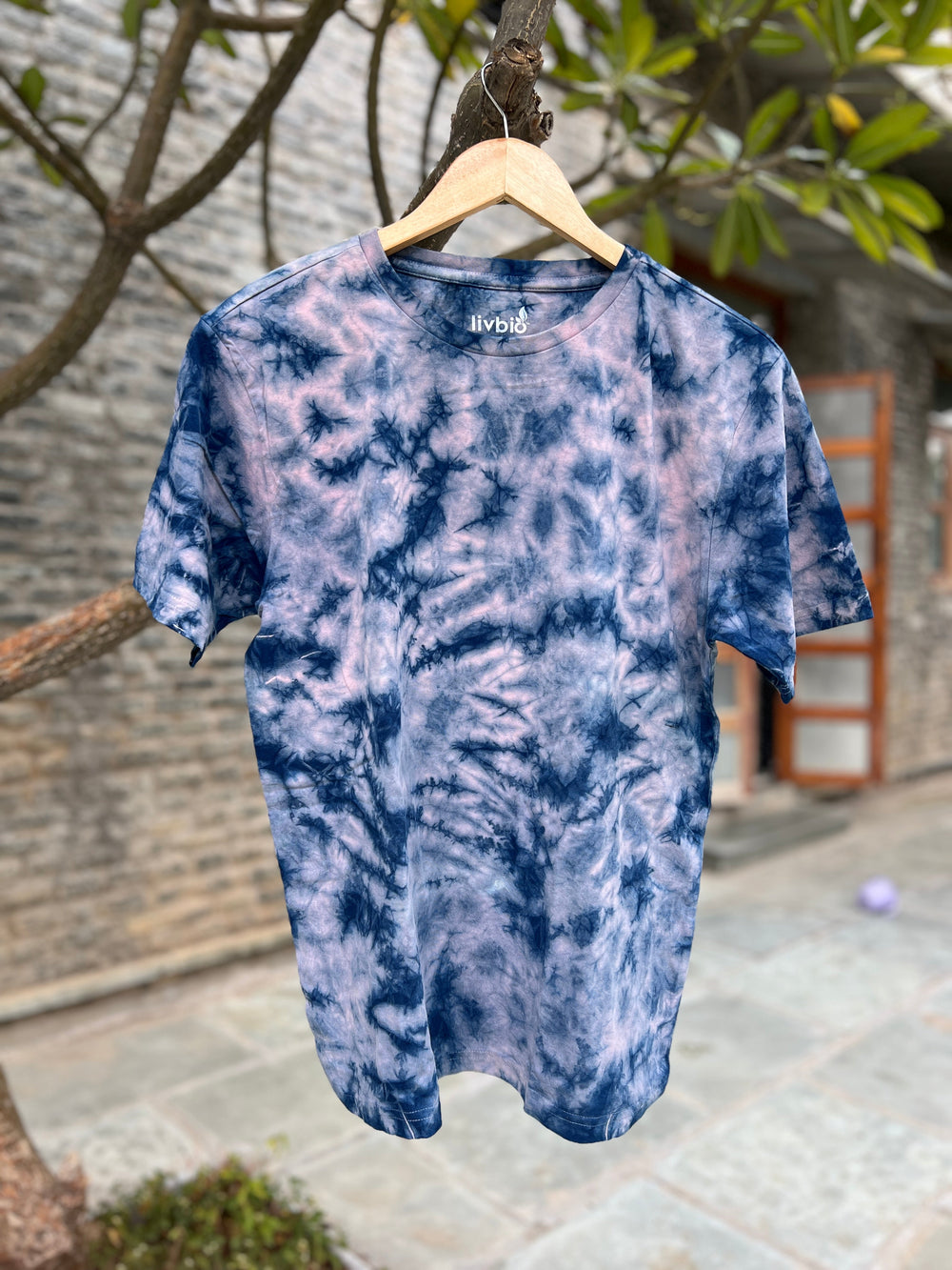 Organic Cotton & Natural Dye Men's T-Shirt - Blue Tie and Dye