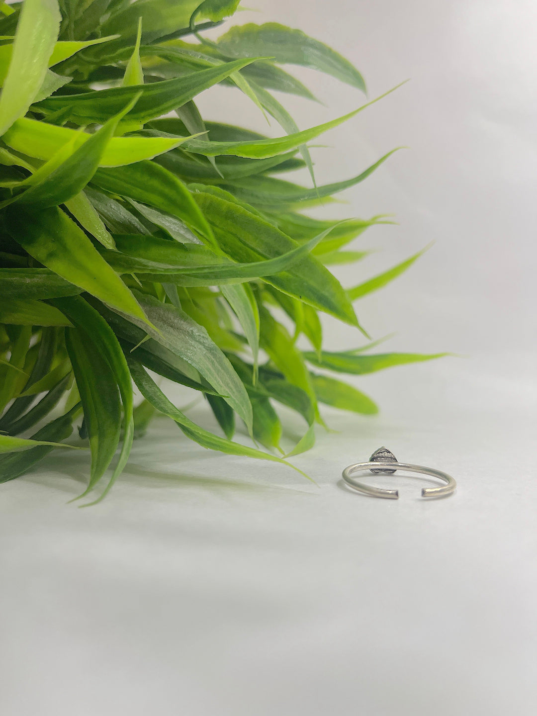 Oxidised 925 Sterling Silver Puffed Heart Toe Ring for Her - Suspire