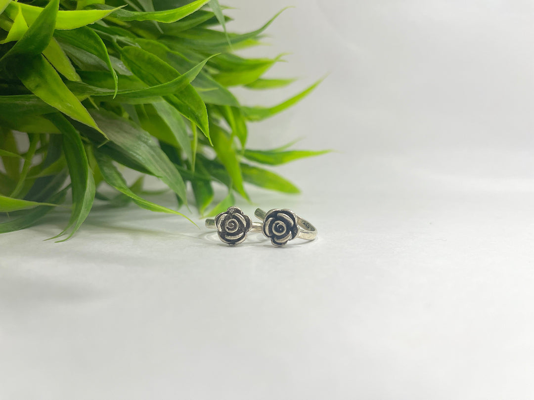 Oxidised 925 Sterling Silver Toe Ring for Her - Suspire
