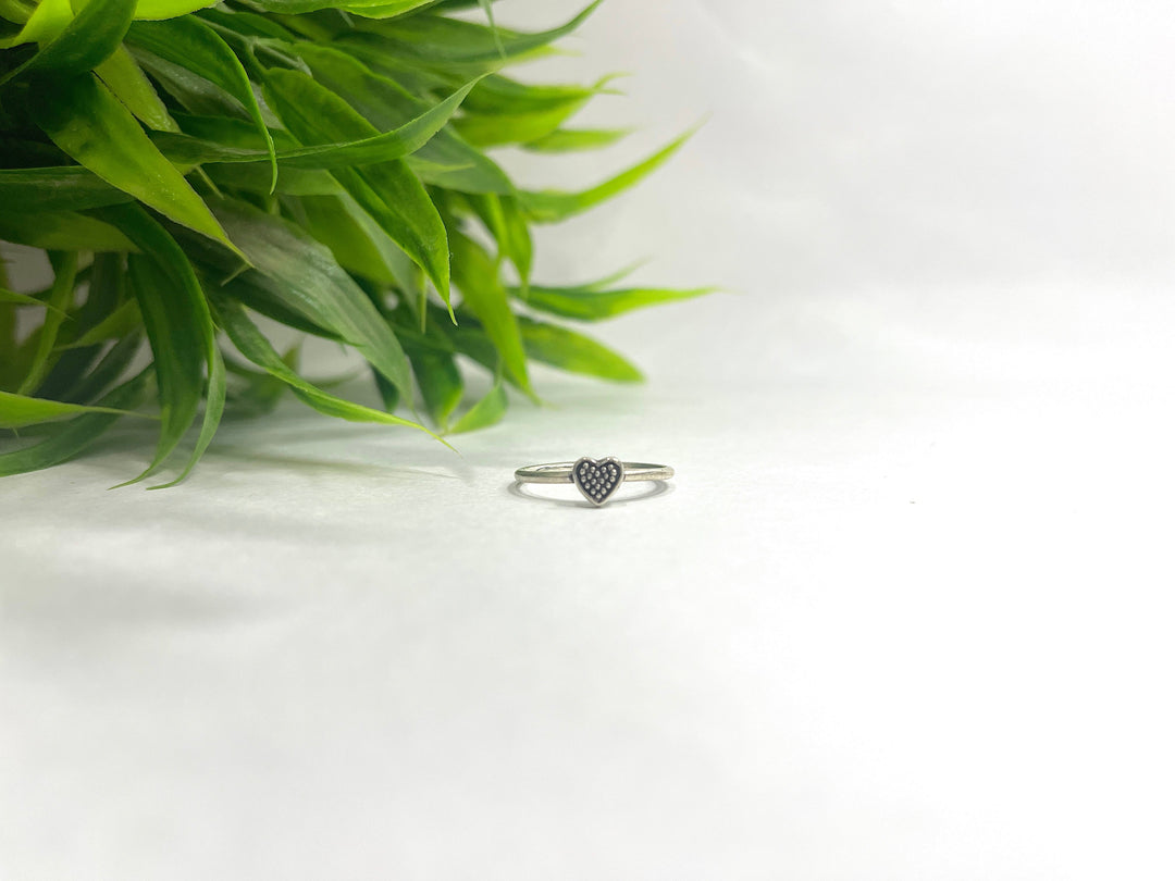 Oxidised Sterling 925 Silver Heart Toe Ring for Her - Suspire