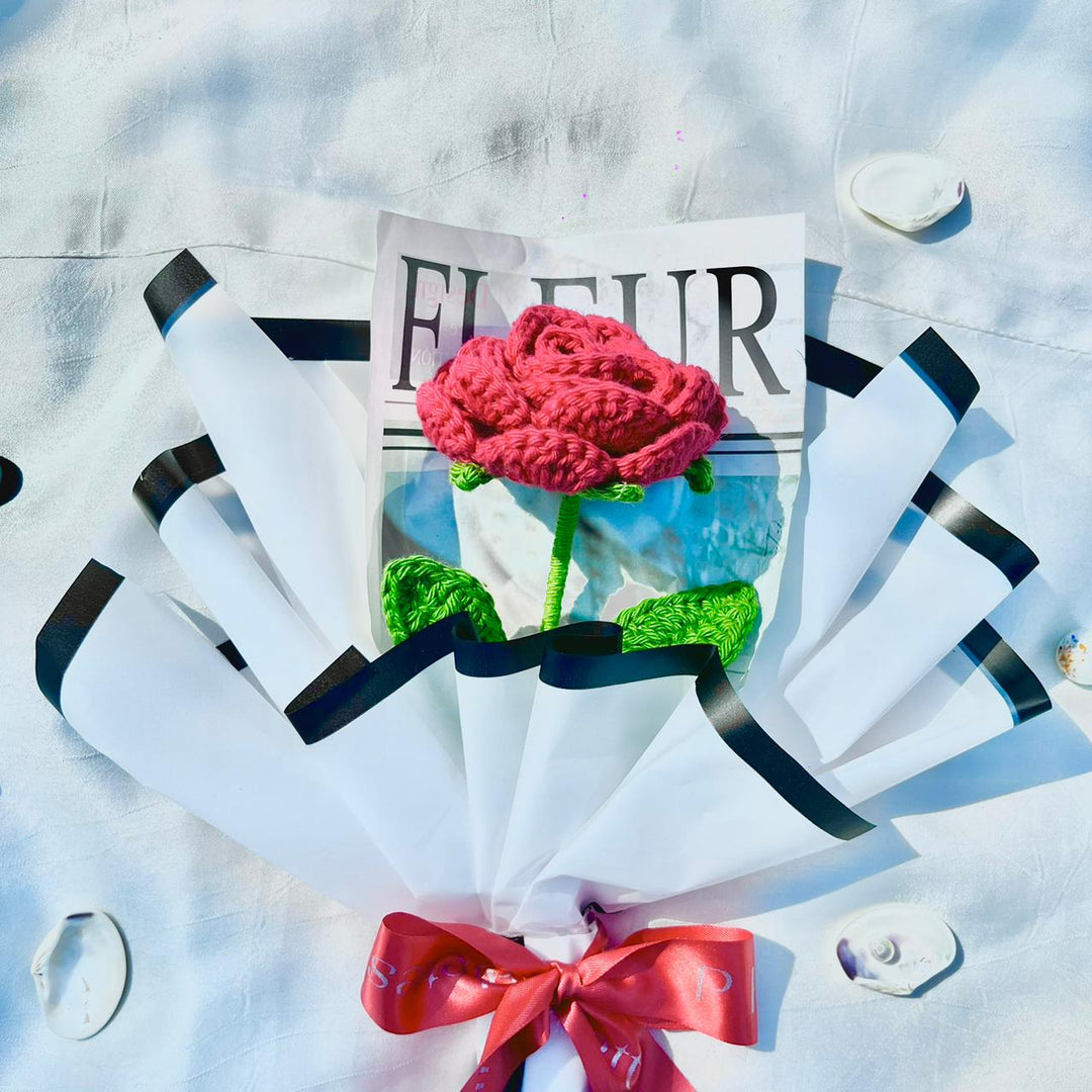 P Palettes Aura Red Rose Bouquet, handmade, gifting, décor, crochet - Suspire