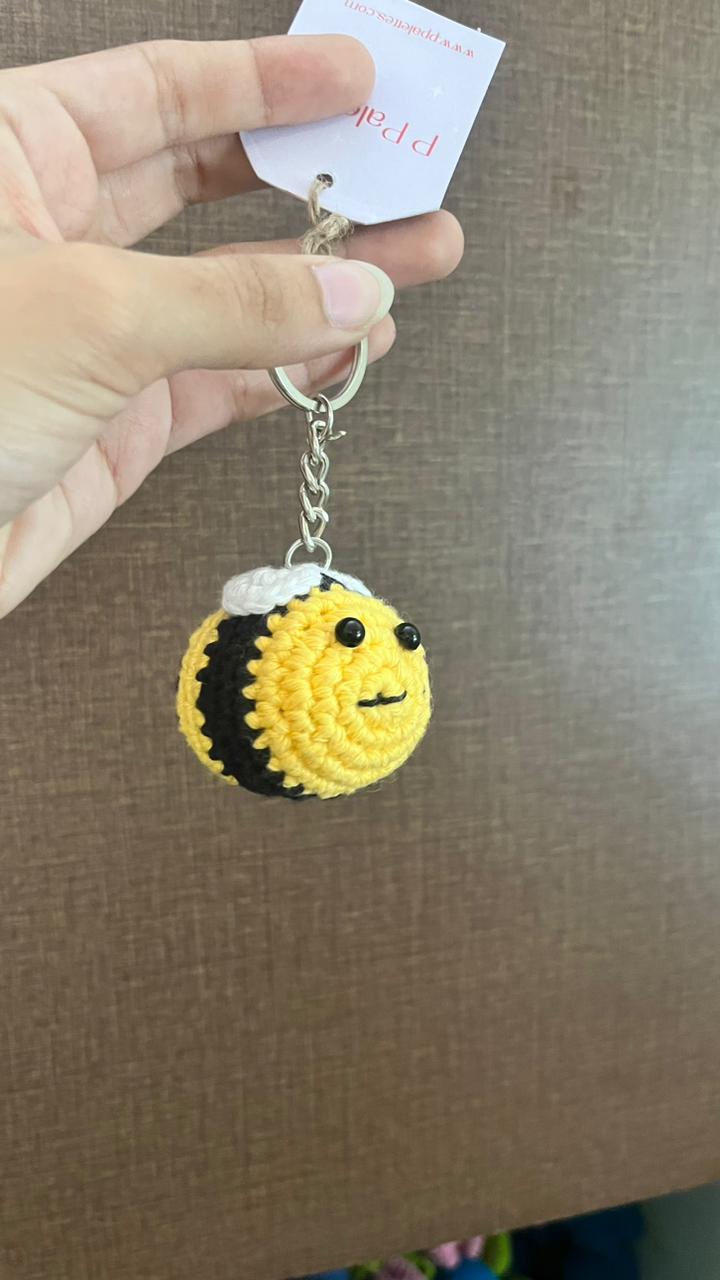 P Palettes Bee Keychain, handmade, gifting, crochet