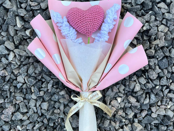 P Palettes Heartfelt Love Bouquet, handmade, gifting, décor, crochet