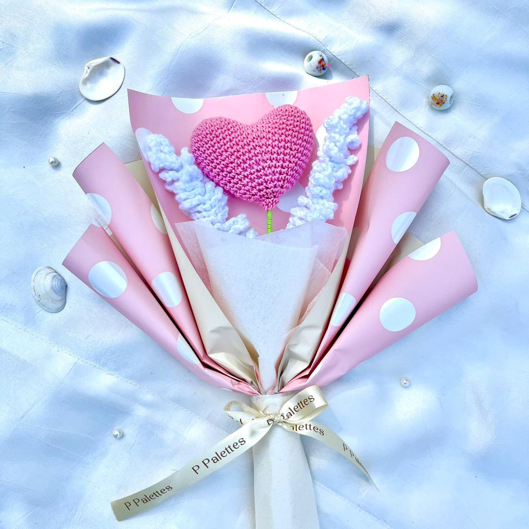 P Palettes Heartfelt Love Bouquet, handmade, gifting, décor, crochet - Suspire