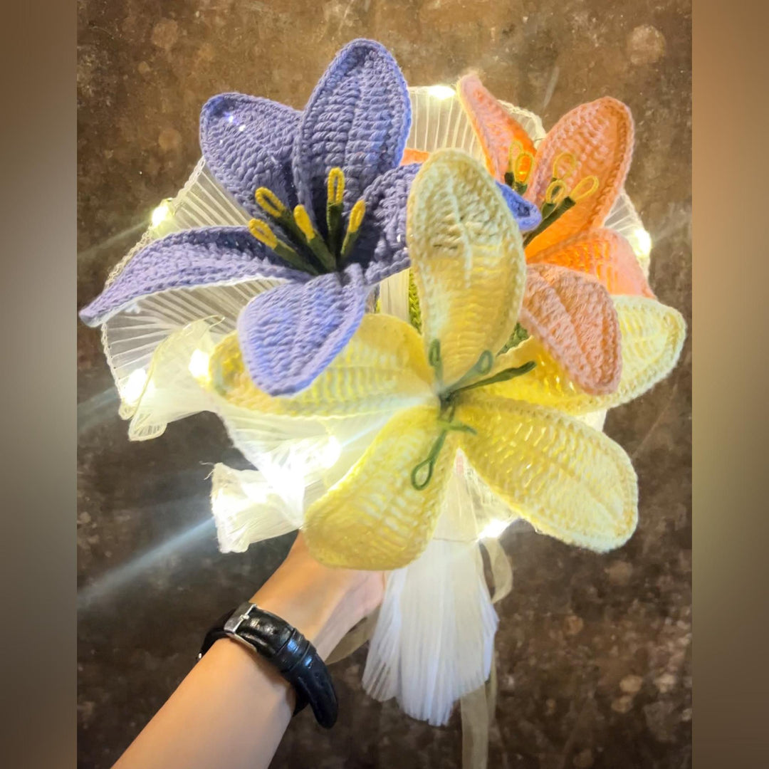 P Palettes LED bouquet, table decor, gifting, handmade - Suspire