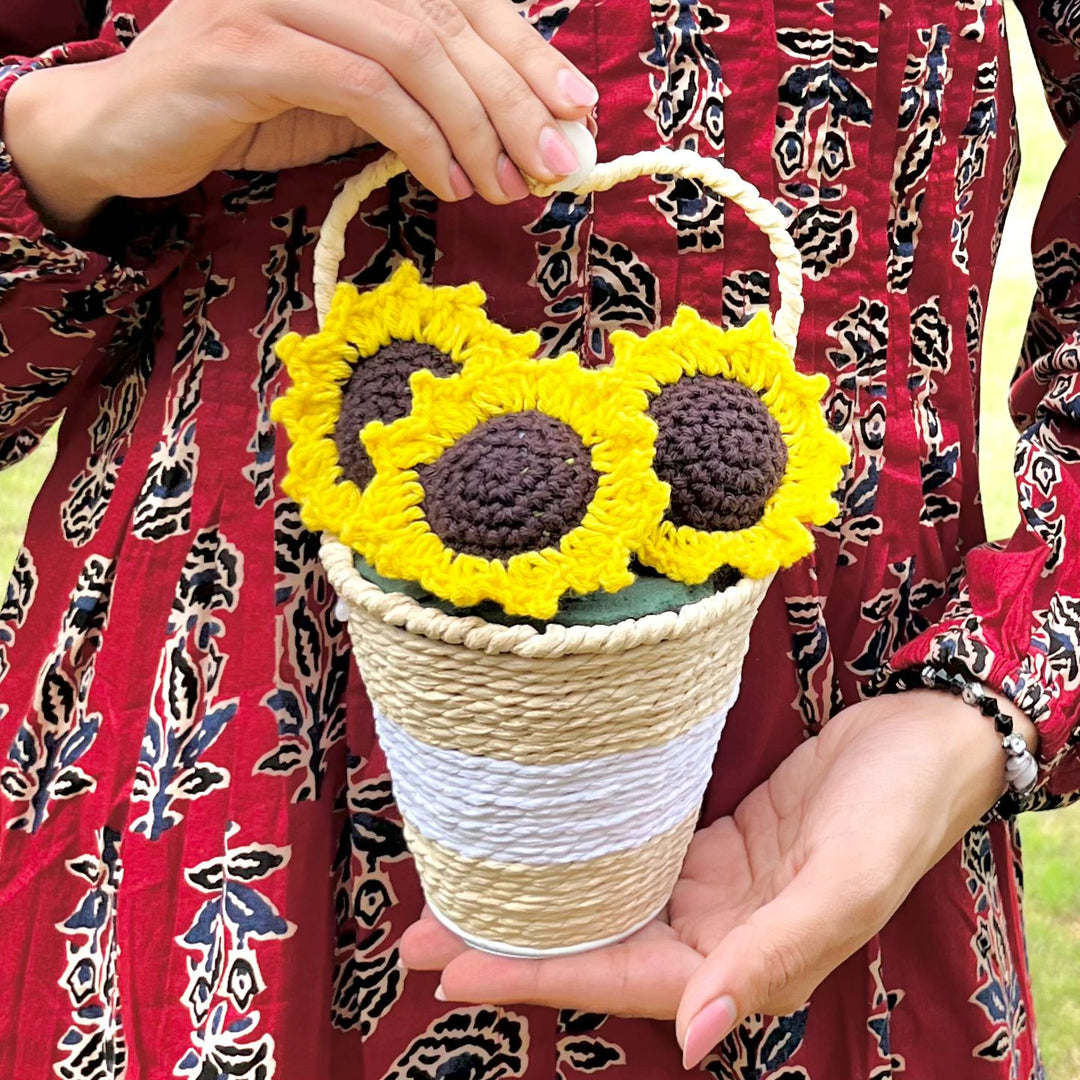 P Palettes Sunflower Basket, table decor, wall decor and gifting - Suspire