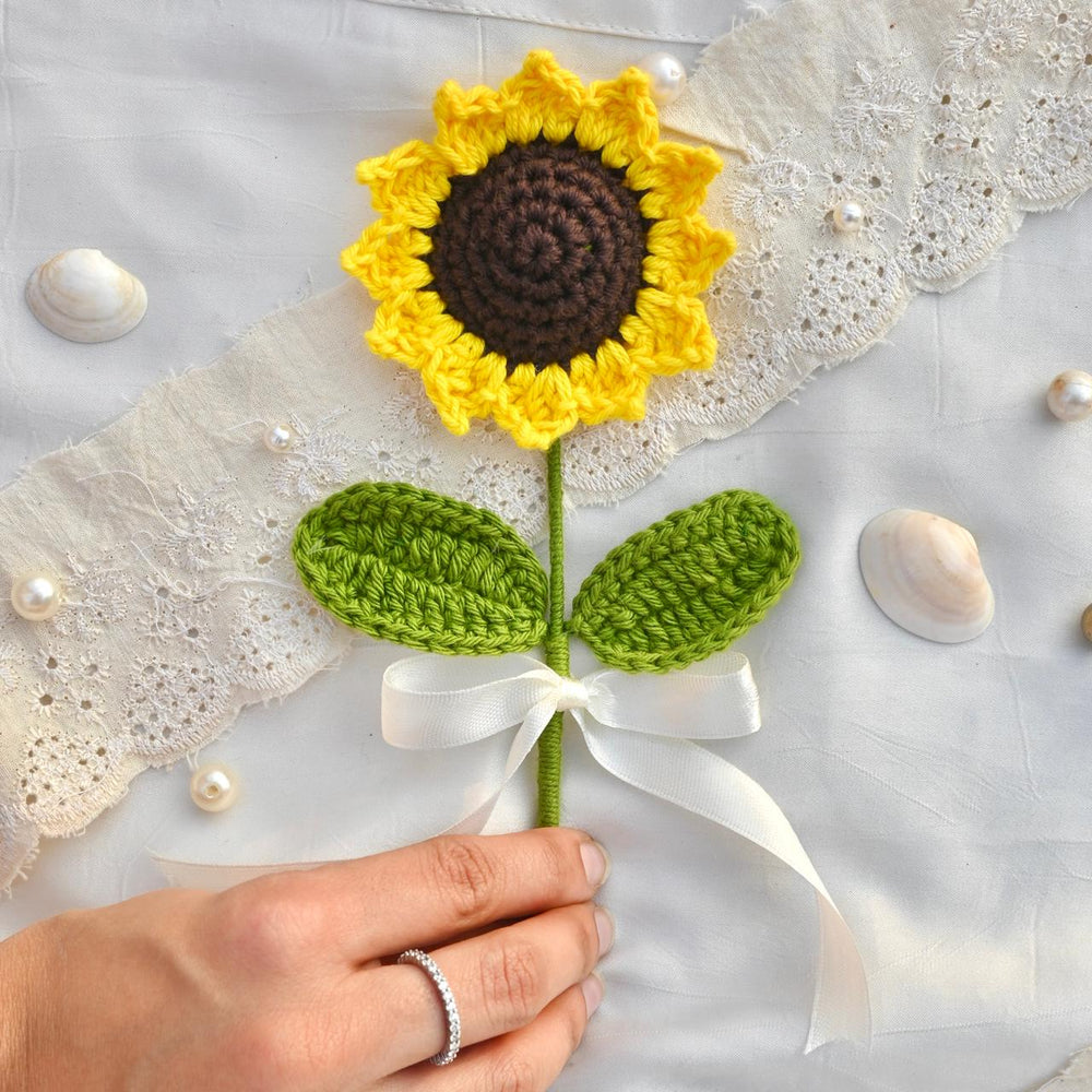 P Palettes Sunflower, handmade, gifting, décor, crochet