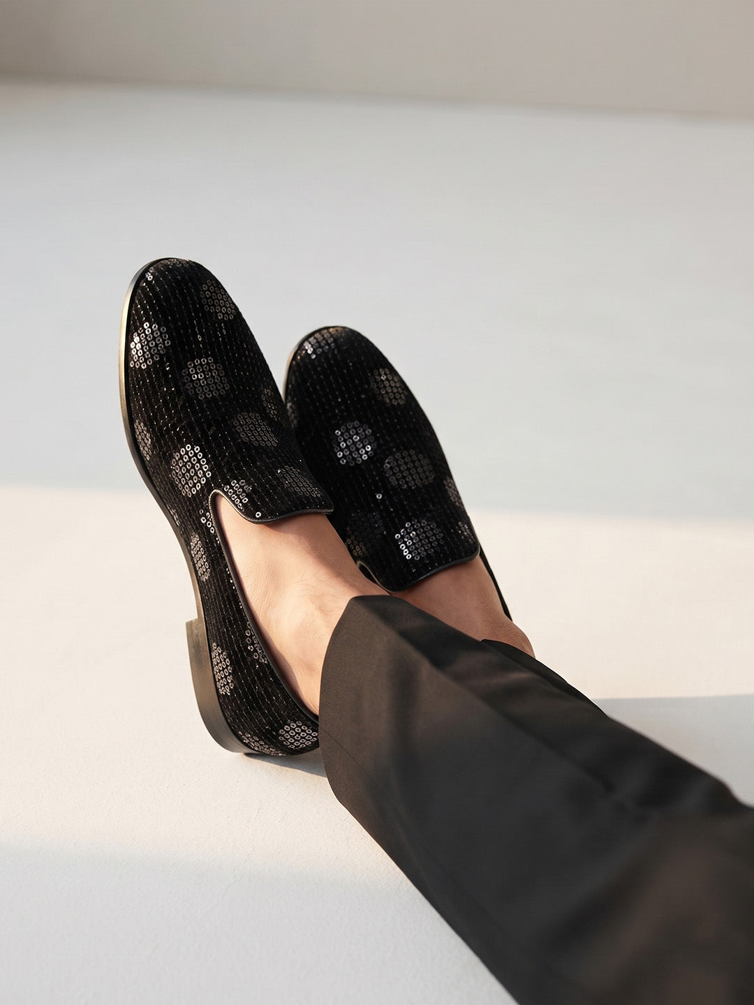 Black Sequin Embellished Slip-on -007