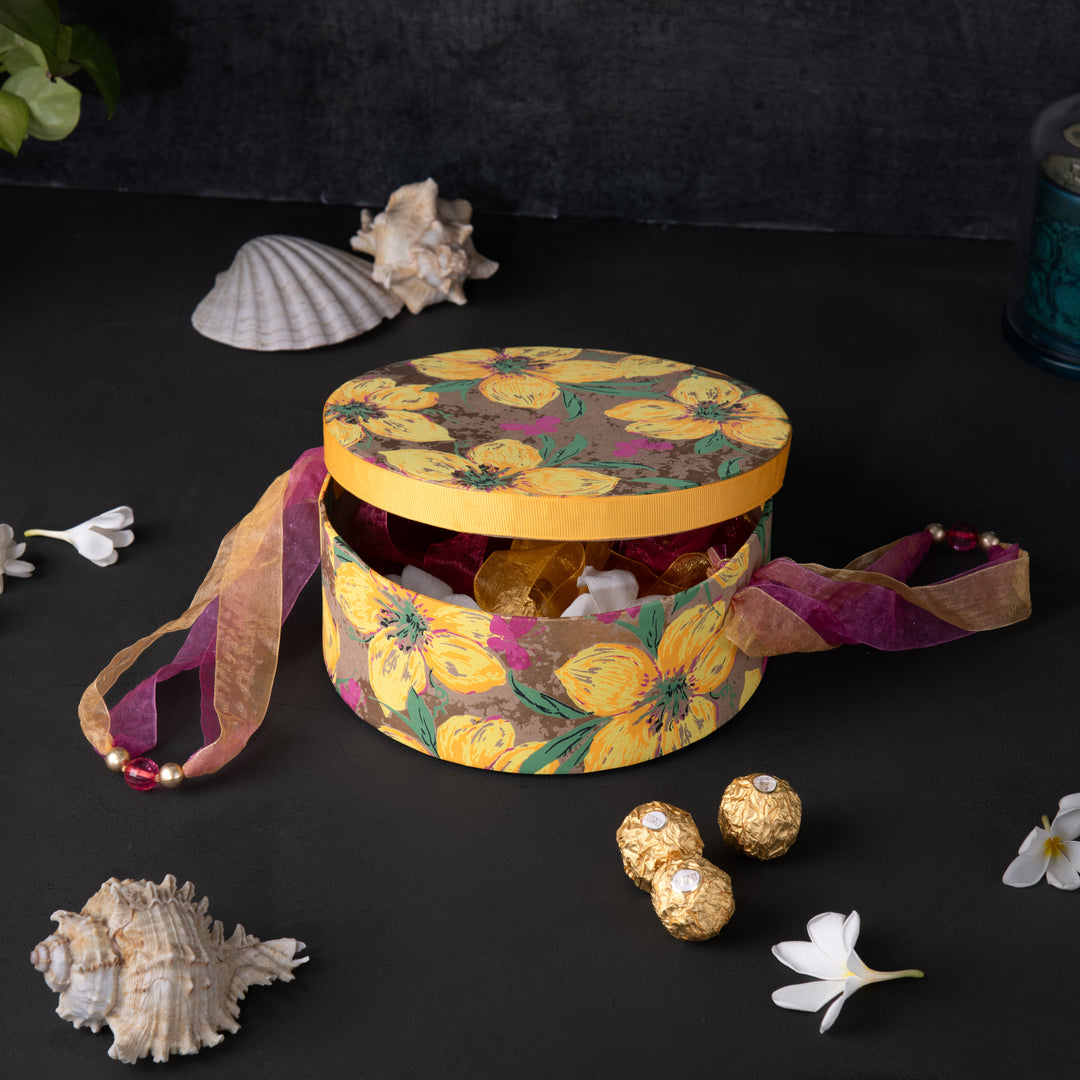 Phulwari Round Gift Box - 1 pc